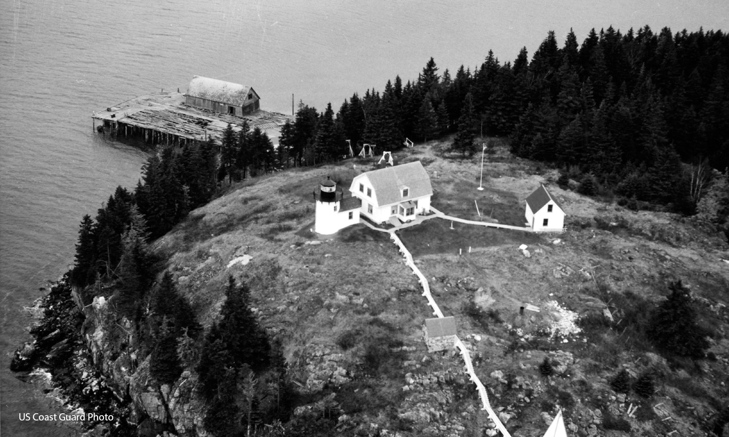 Bear Island Lighthouse