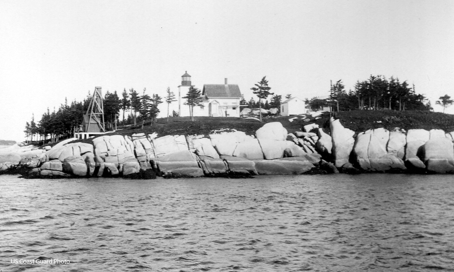 Deer Isle Thorofare Lighthouse